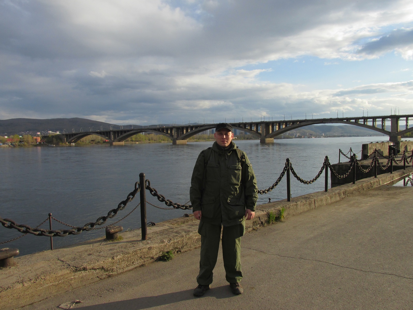 Артём Безруков